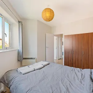 Stunning Aparment In Canada Water Apartment