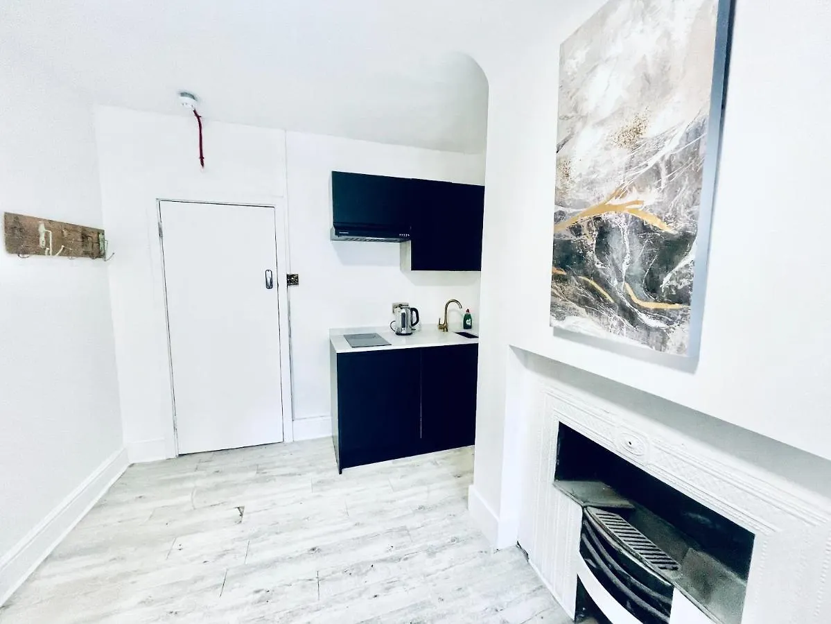Brick Lane House Apartment London